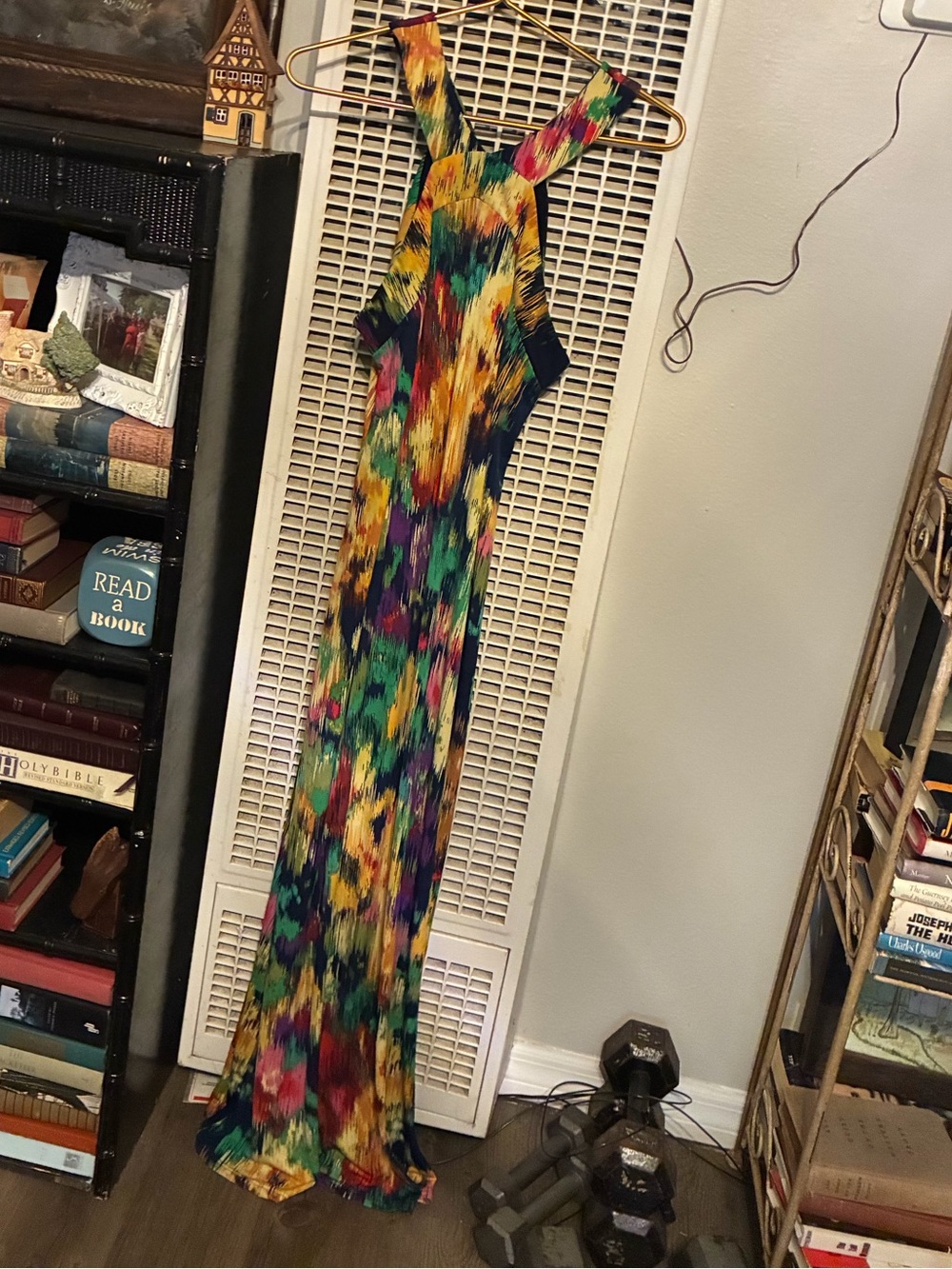 Cupio Maxio Dress with Colorful Abstract Brushstrokes